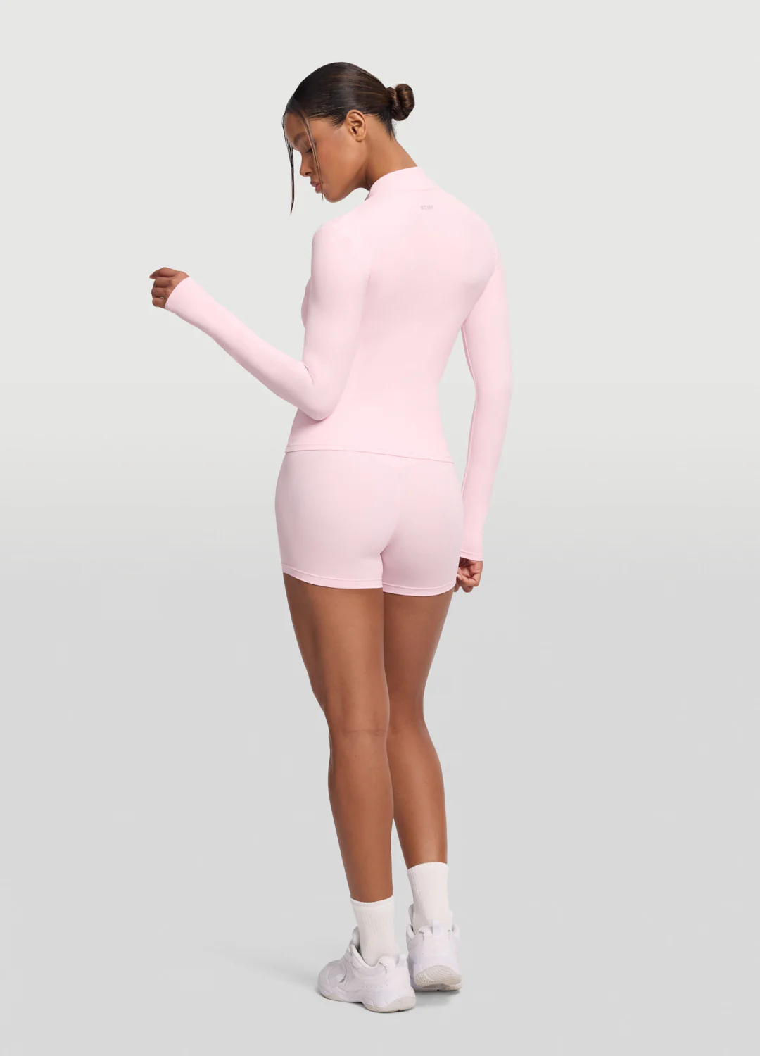 Sleek Zip-Up Long Sleeve Jacket - Image 4
