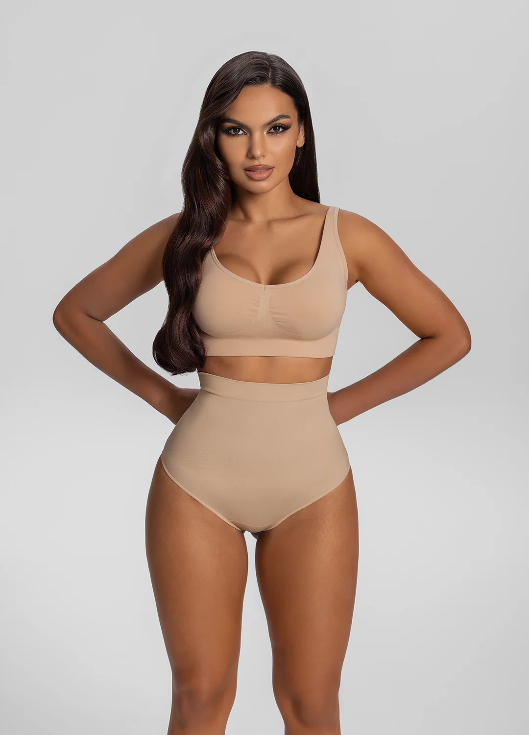 Seamless Smoothing Support Shaping Bra - Image 2