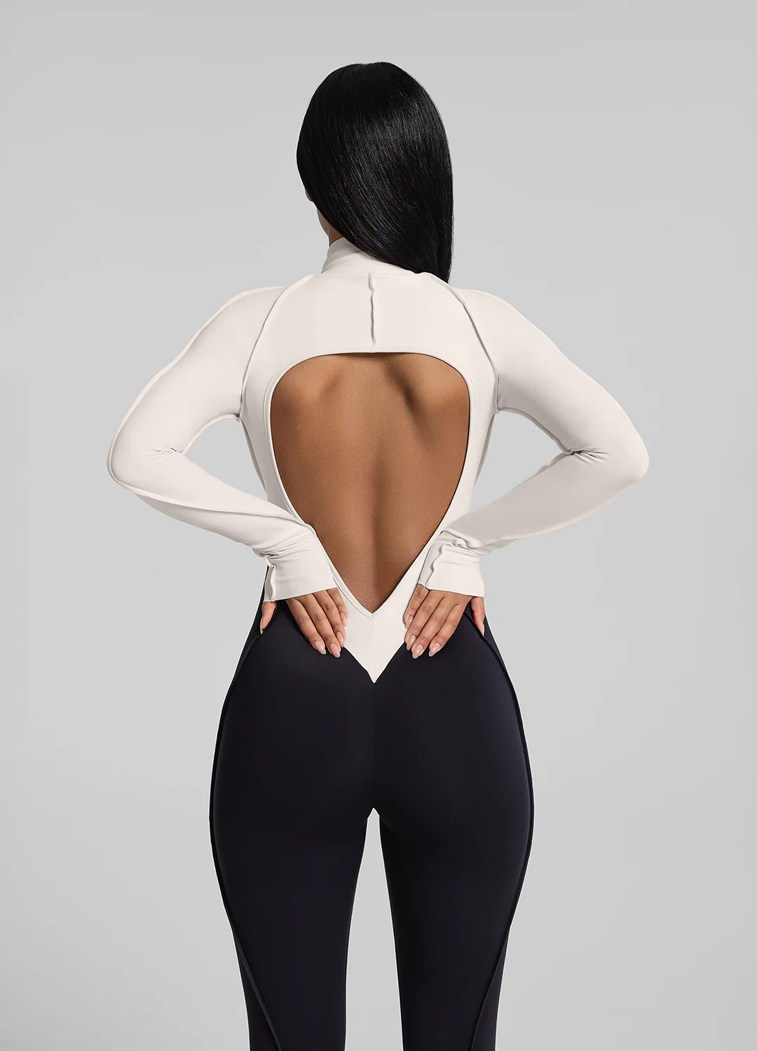 Two-Tone Full-Length Catsuit - Image 4