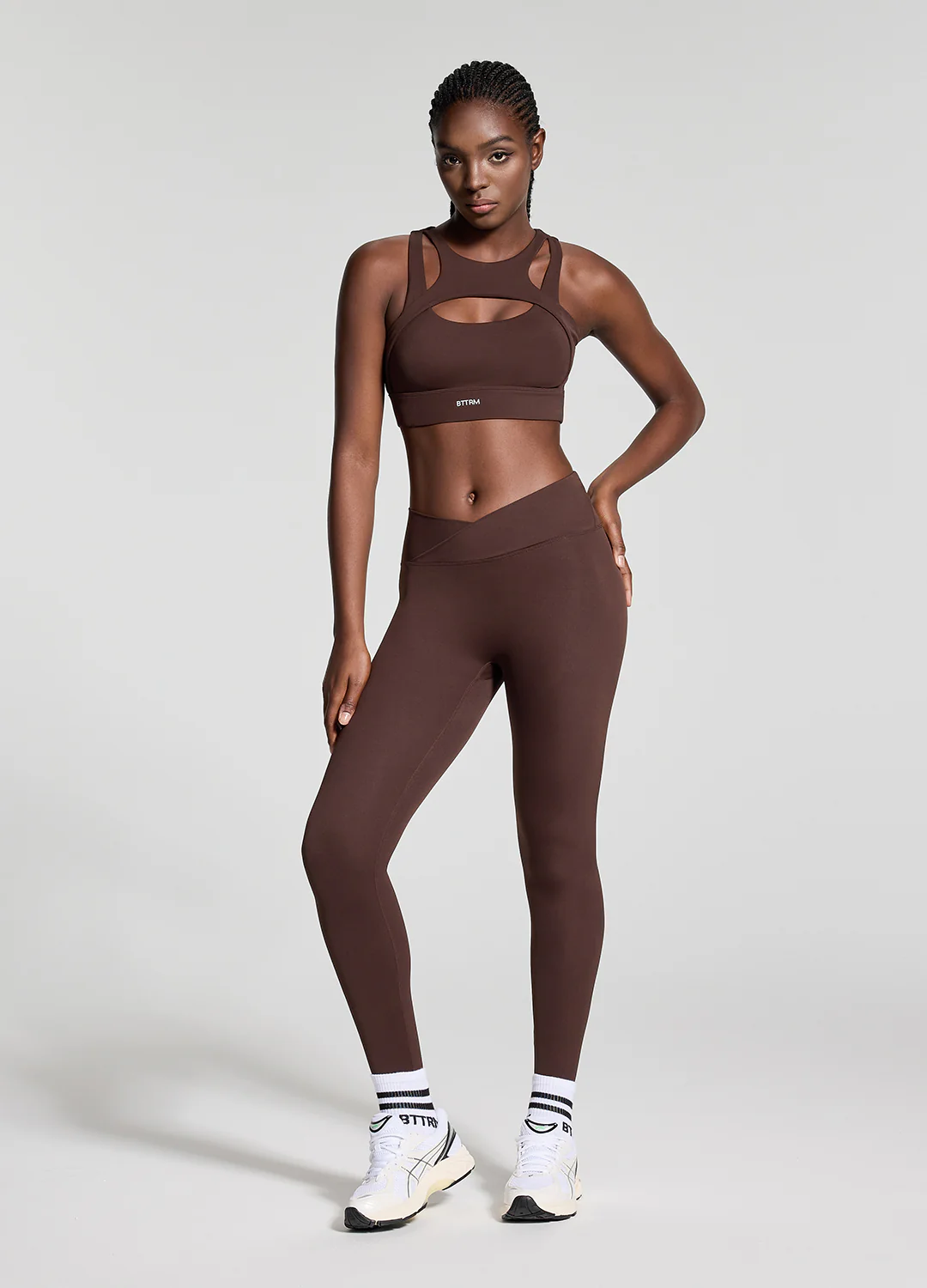 V-Cut Scrunch Leggings - Image 5
